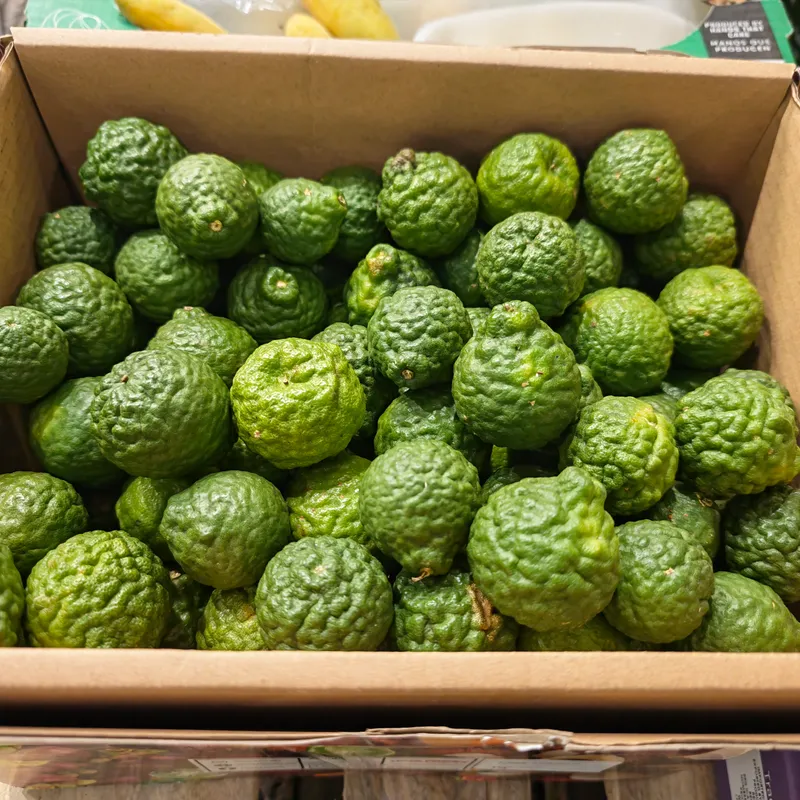 Fresh Whole Kaffir Limes, 1x3kg